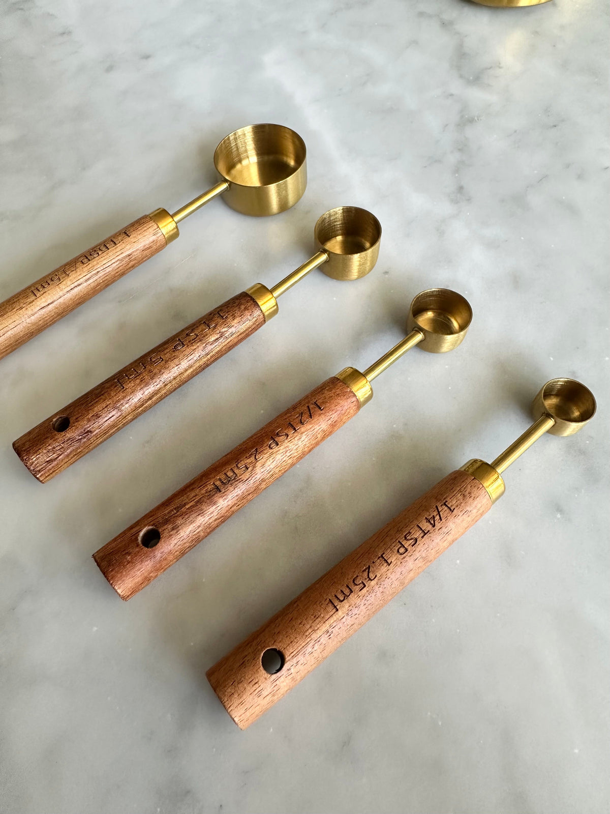 Montecito Wood & Gold Measuring Cups and Spoons — Set of 8