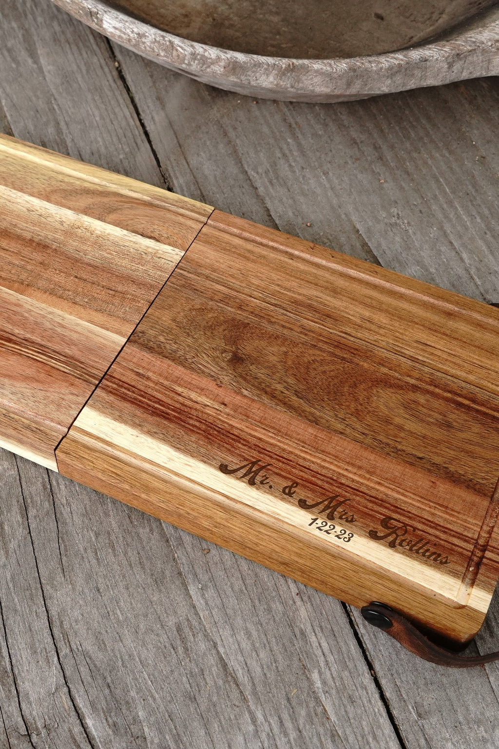 Folding Acacia Cheese Board with Serving Tools