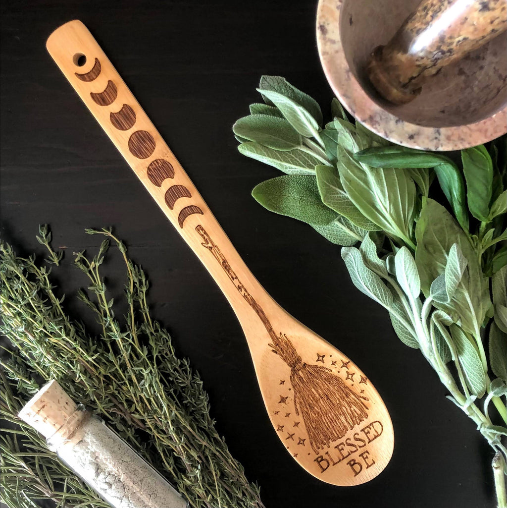 Spirit Nest Witchy Bamboo Spoon Set & Oven Mitt Options