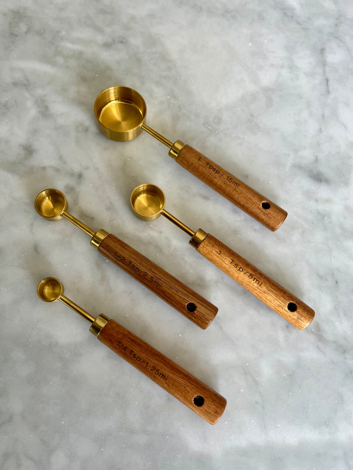 Montecito Wood & Gold Measuring Cups and Spoons — Set of 8